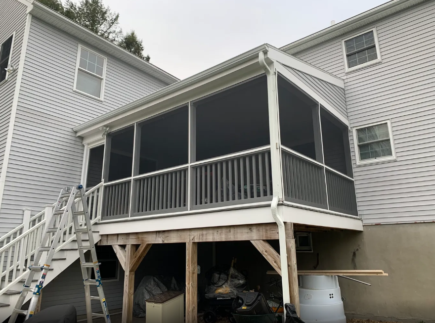New screened porch